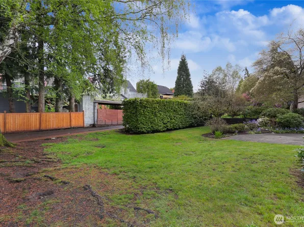 3820 NE 62nd Street, Seattle, WA 98115