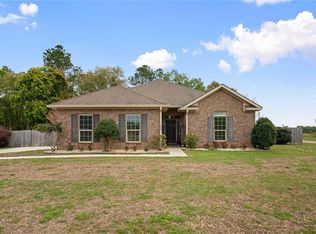 5423 Leann Dr #200, Grand Bay, AL 36541