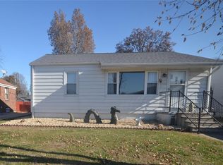 411 N Central Ave, Roxana, IL 62084