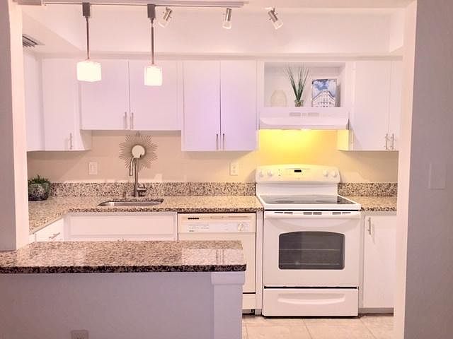 1st image of 631 N Orange Ave Unit 101