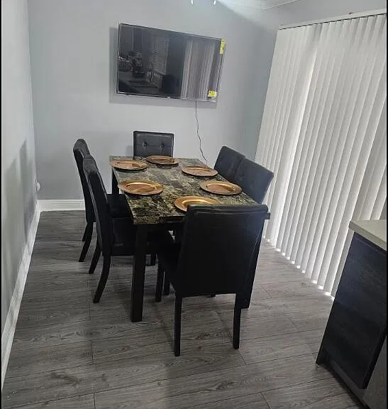 750 SW 55th Ave — Photo 7