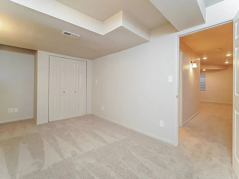 5924 S Wenatchee St — Photo 11