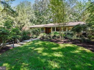 7510 Hamilton Spring Rd, Bethesda, MD 20817