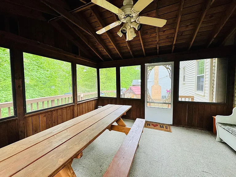 12525 Hedges Run Dr — Photo 13