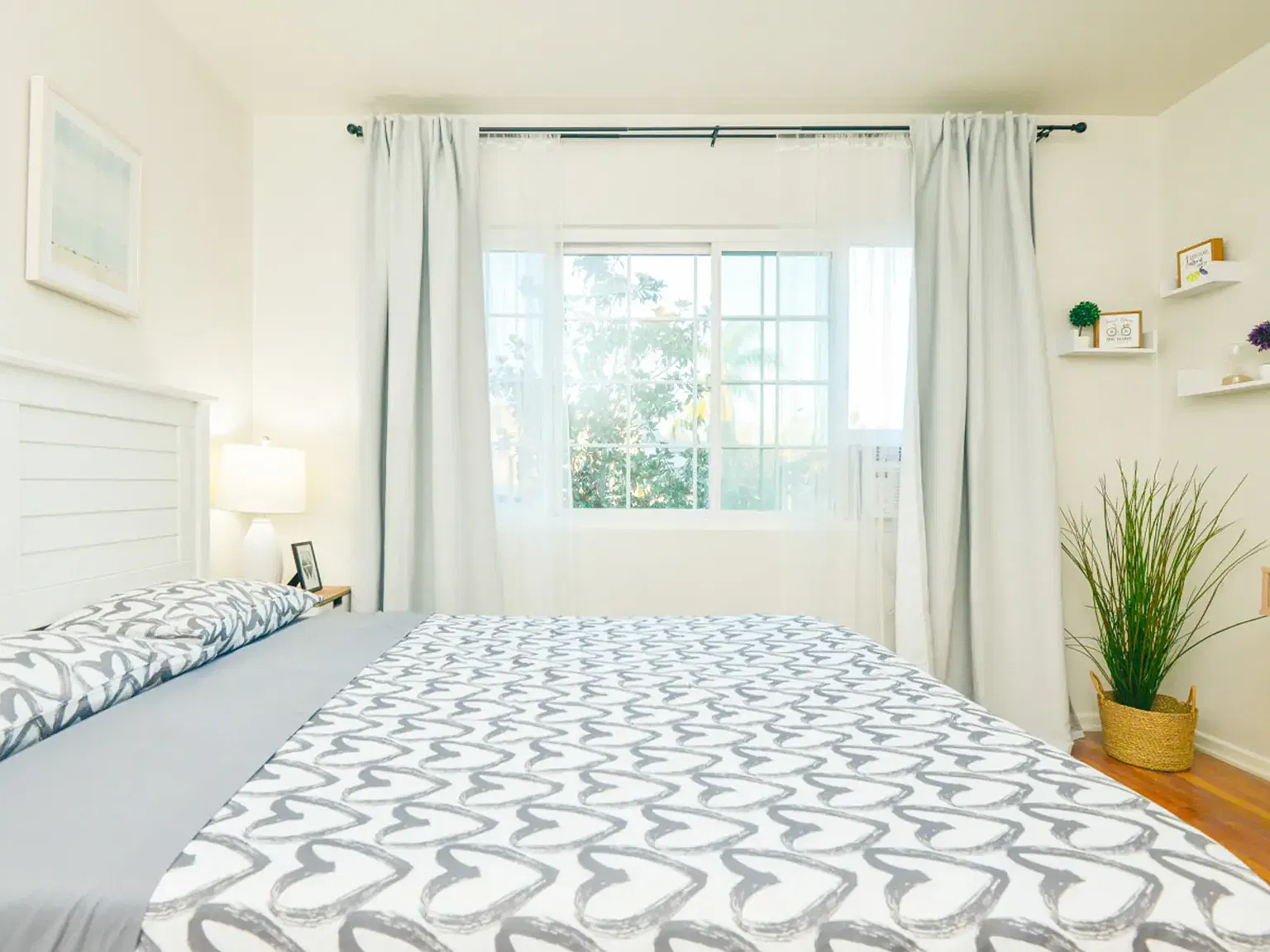 2 bed, $1,700 — Photo 3