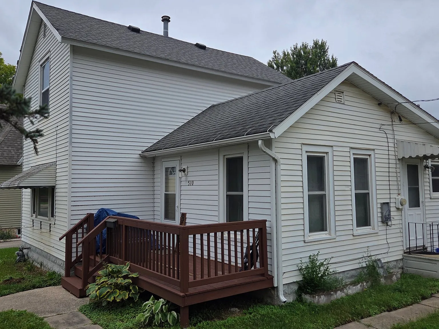 Charming single unit in Charles City, IA - $900/mo - Avail. 11/1/2026 — Photo 2