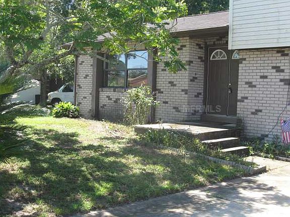 2nd image of 7740 Pine Hollow Ct