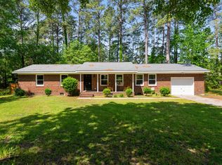 100 Cambridge Ct, Havelock, NC 28532