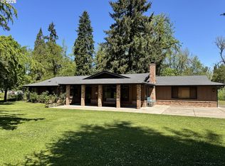 38613 Highway 58, Dexter, OR 97431