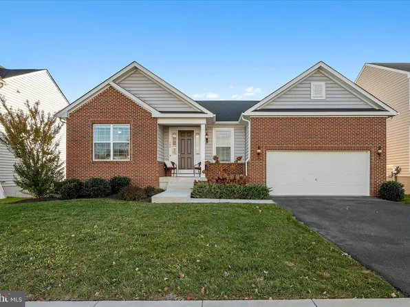 144 Shallow Creek Dr, Ranson, WV 25438