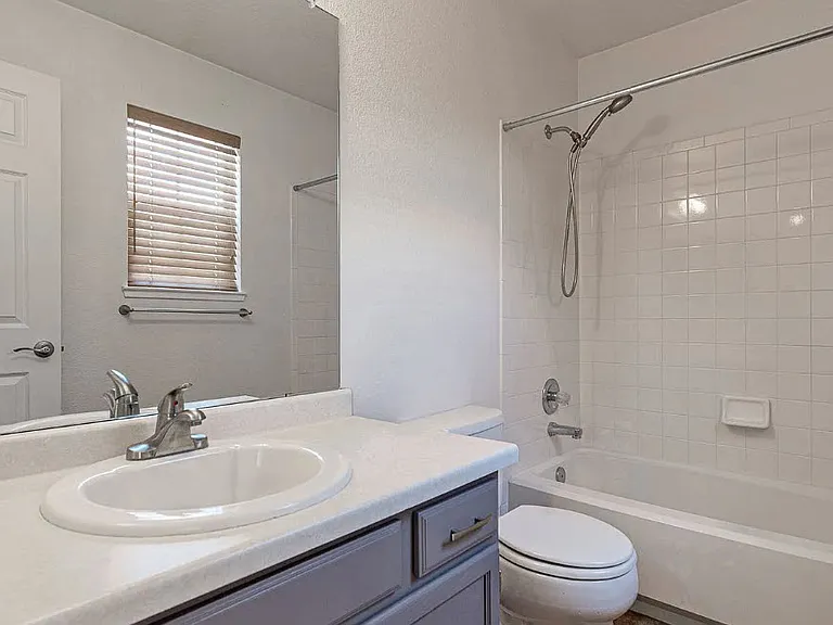 240 W Jamison Cir #27 — Photo 13