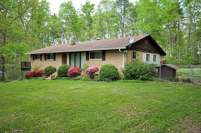 2nd image of 245 Lorraine Dr