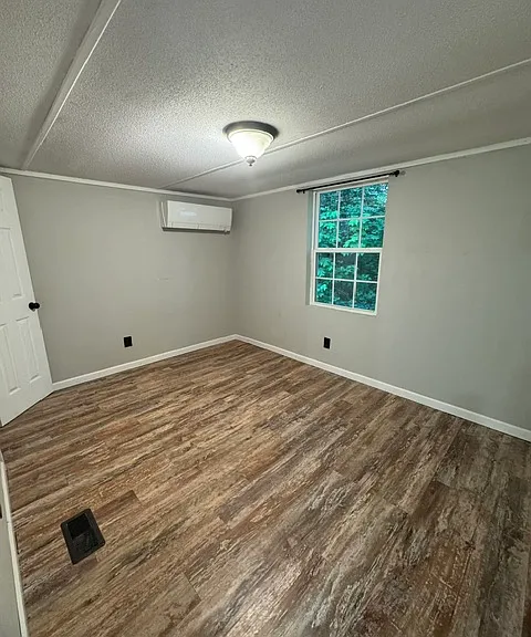 1019 Hudlin Gap Rd — Photo 10