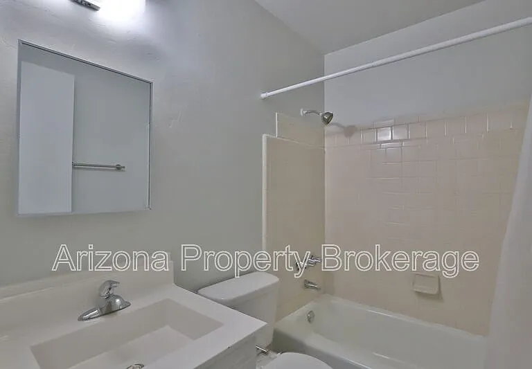1702 W Vogel Ave #A7 — Photo 10