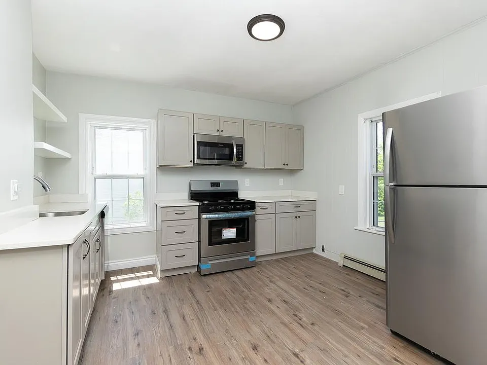 68 Chickatawbut St #1