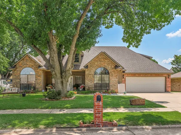 1505 Whitehall Dr, Shreveport, LA 71105