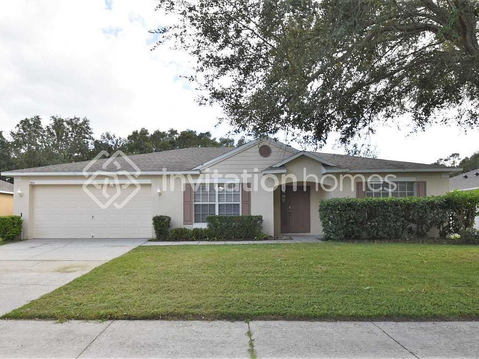 1st image of 924 Woodson Hammock Cir