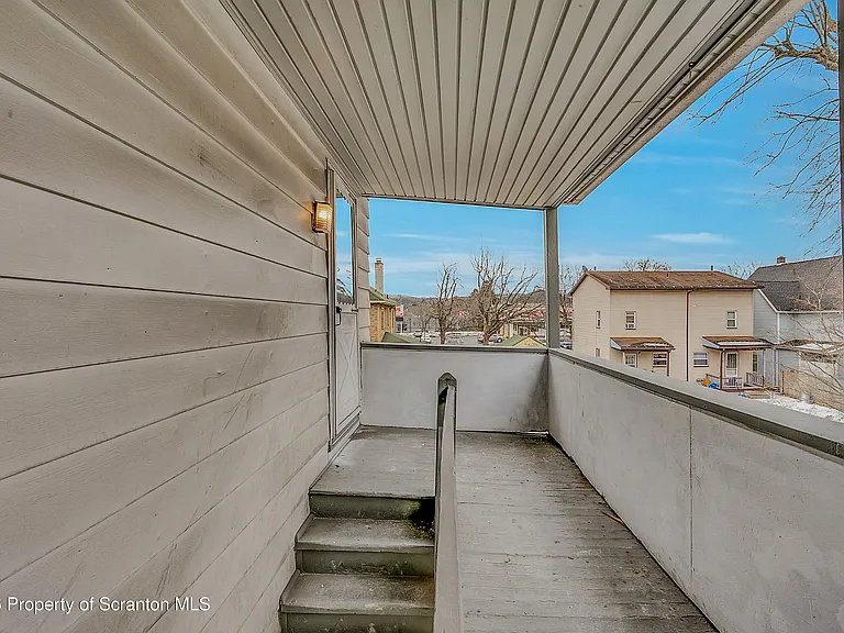 8 Green Ridge St #2 — Photo 18