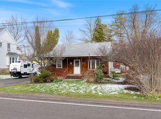 6302 Bennett St, Williamson, NY 14589