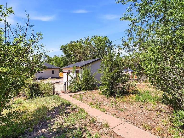330 Jefferson St — Photo 58