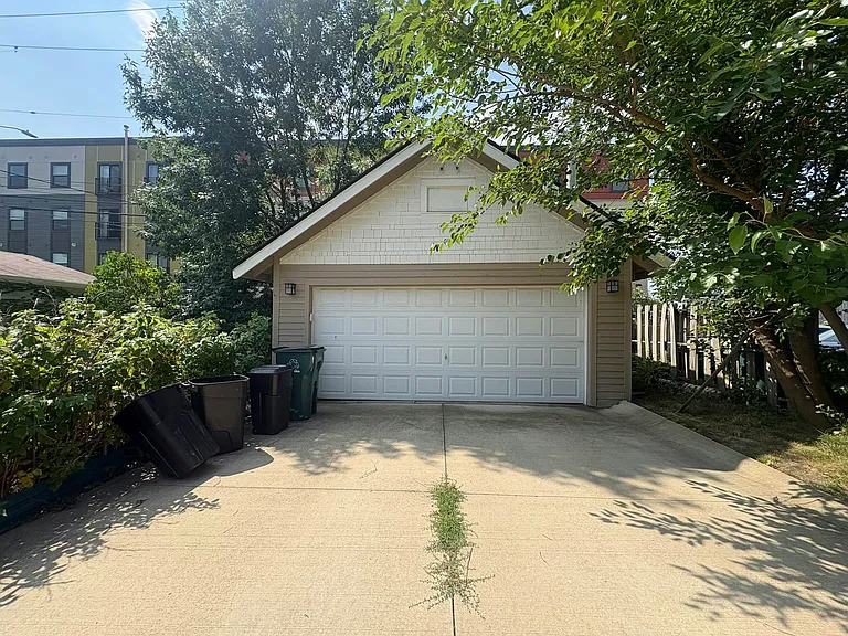 344 Vester St — Photo 10