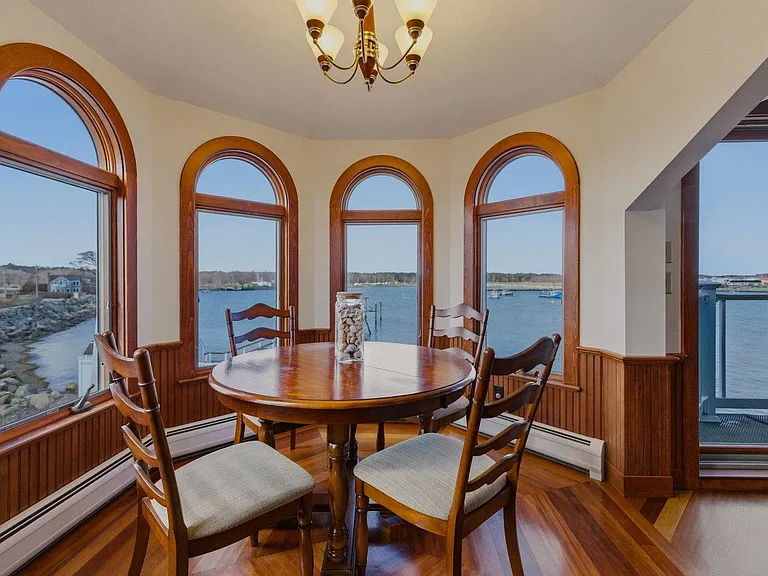 130 Harbor Rd — Photo 13