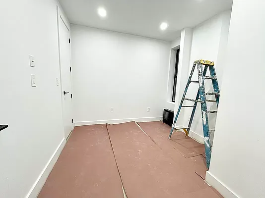 Rented by Ink Realty Services LLC | media 20