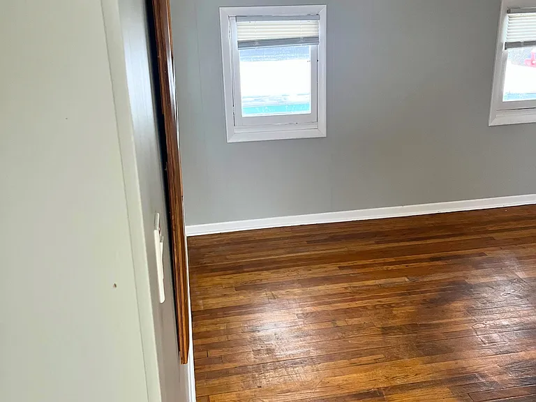 1006 Douglas St NW #2 — Photo 8