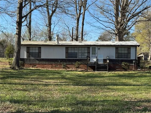 2023 Benaja Rd, Reidsville, NC 27320