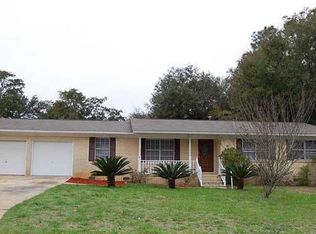 8021 Malibu Cir, Pensacola, FL 32514