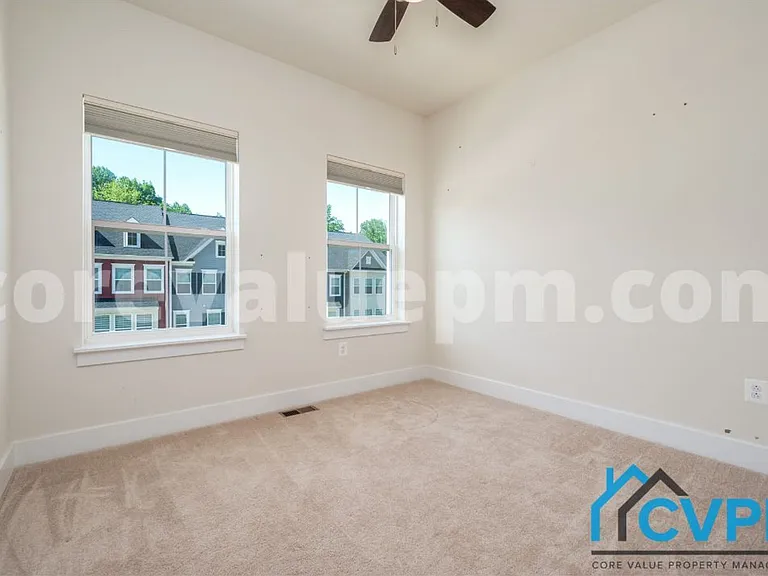 2542 Buckthorn Dr — Photo 16