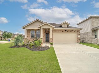 8438 Bay Ridge Dr, Baytown, TX 77523