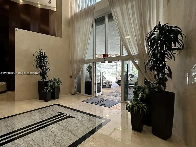 15811 Collins Ave #2802 — Photo 10
