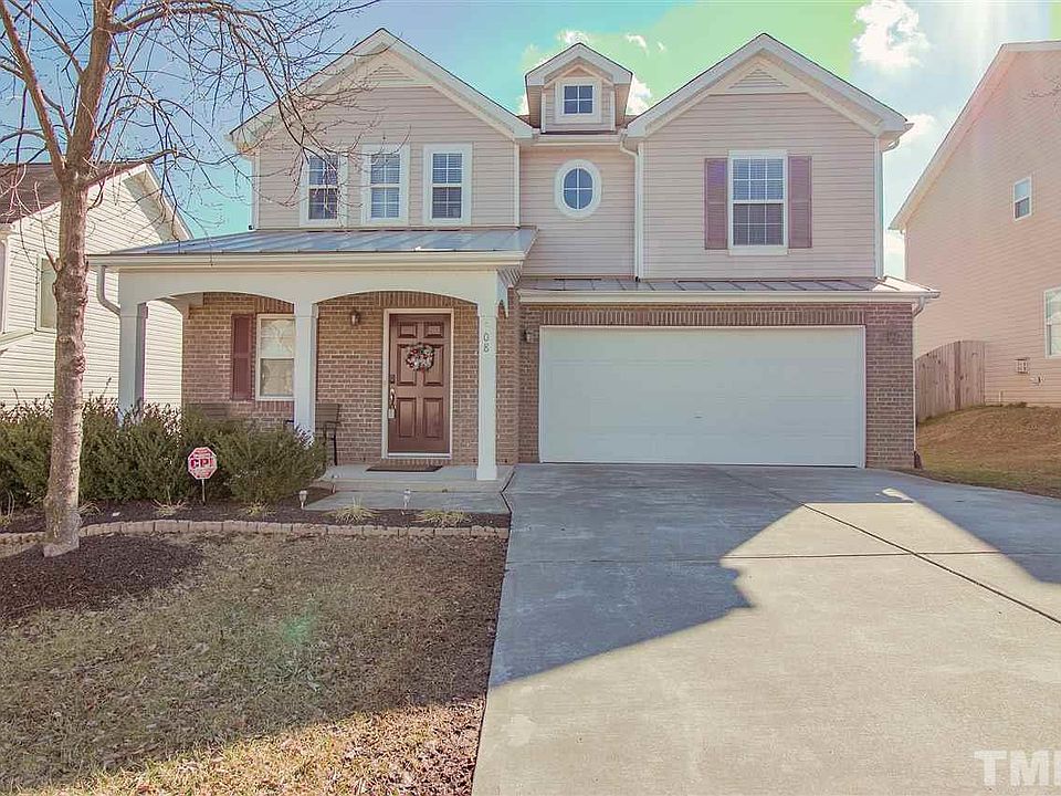 1st image of 608 Magna Dr
