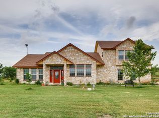 3461 Hartfield Rd, La vernia, TX 78121