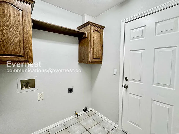 820 N Birch Ave — Photo 15