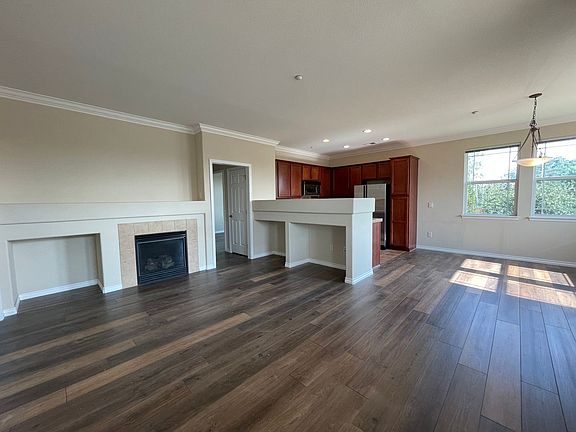 4th image of 3333 Molly Ln