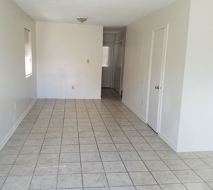 1st image of 104 Country Ln #11104500