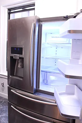 Rented by J M Weber Real Estate Inc | media 26