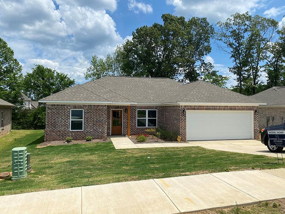 1st image of 1050 Briarwood Dr