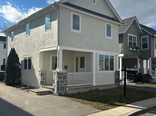 32 Waterloo Ave, Berwyn, PA 19312