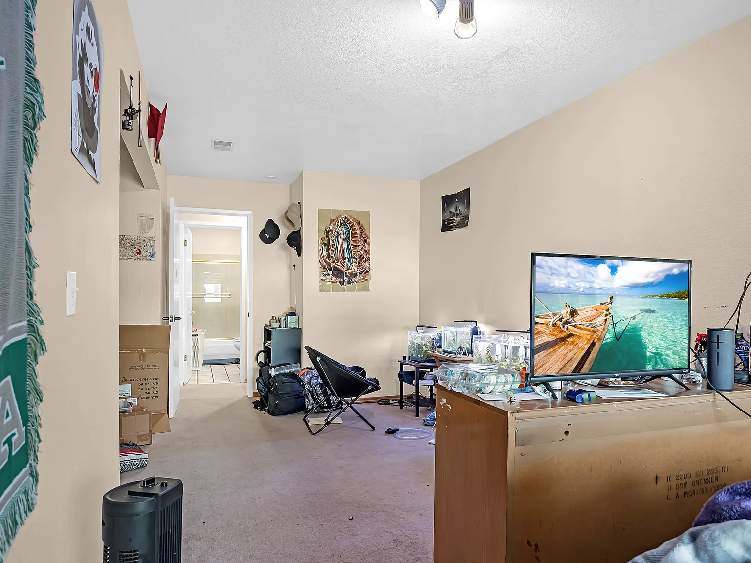 5 bed, 3.5 bath, 2758 sqft, $3,895 — Photo 4
