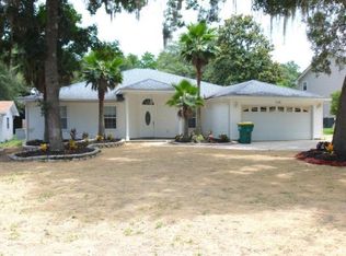 718 Valparaiso Blvd #B, Niceville, FL 32578