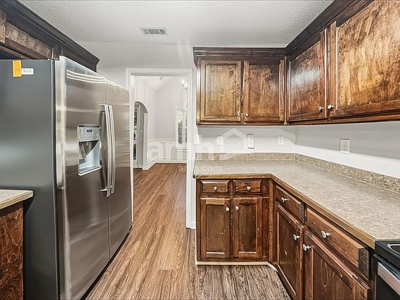 4th image of 1759 Maxey Ln