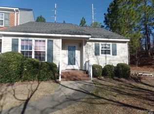 5 N Lake Pointe Dr, Columbia, SC 29229