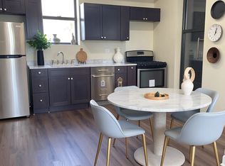 3042 W Cullerton St #3R, Chicago, IL 60623