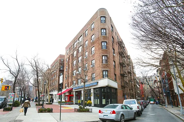 Rented by Stonehenge NYC LLC | media 14