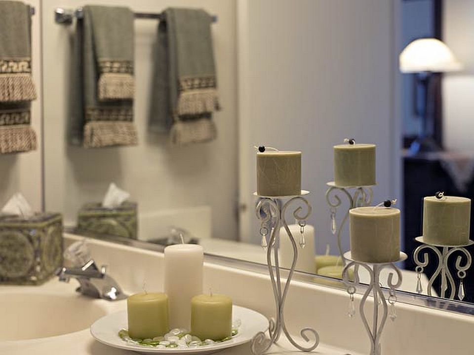 Park Towers Model Bathroom