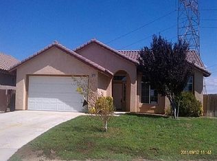 13217 Cobalt Rd, Victorville, CA 92392