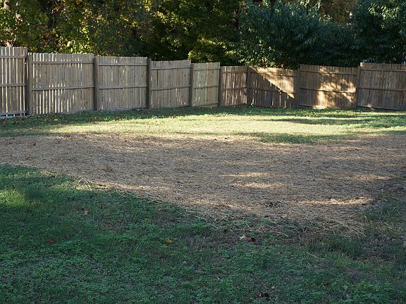 5th image of 4606 Fairlake Ln